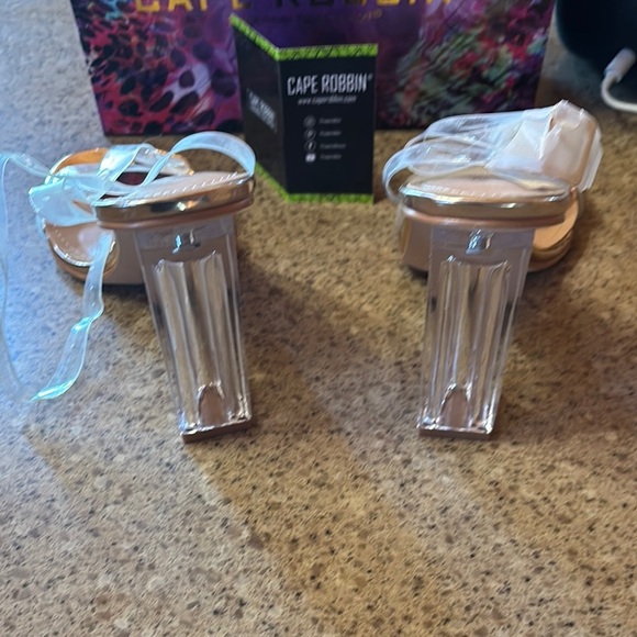 Cape Robbin Transparent and Gold Heels - Picture 4 of 10